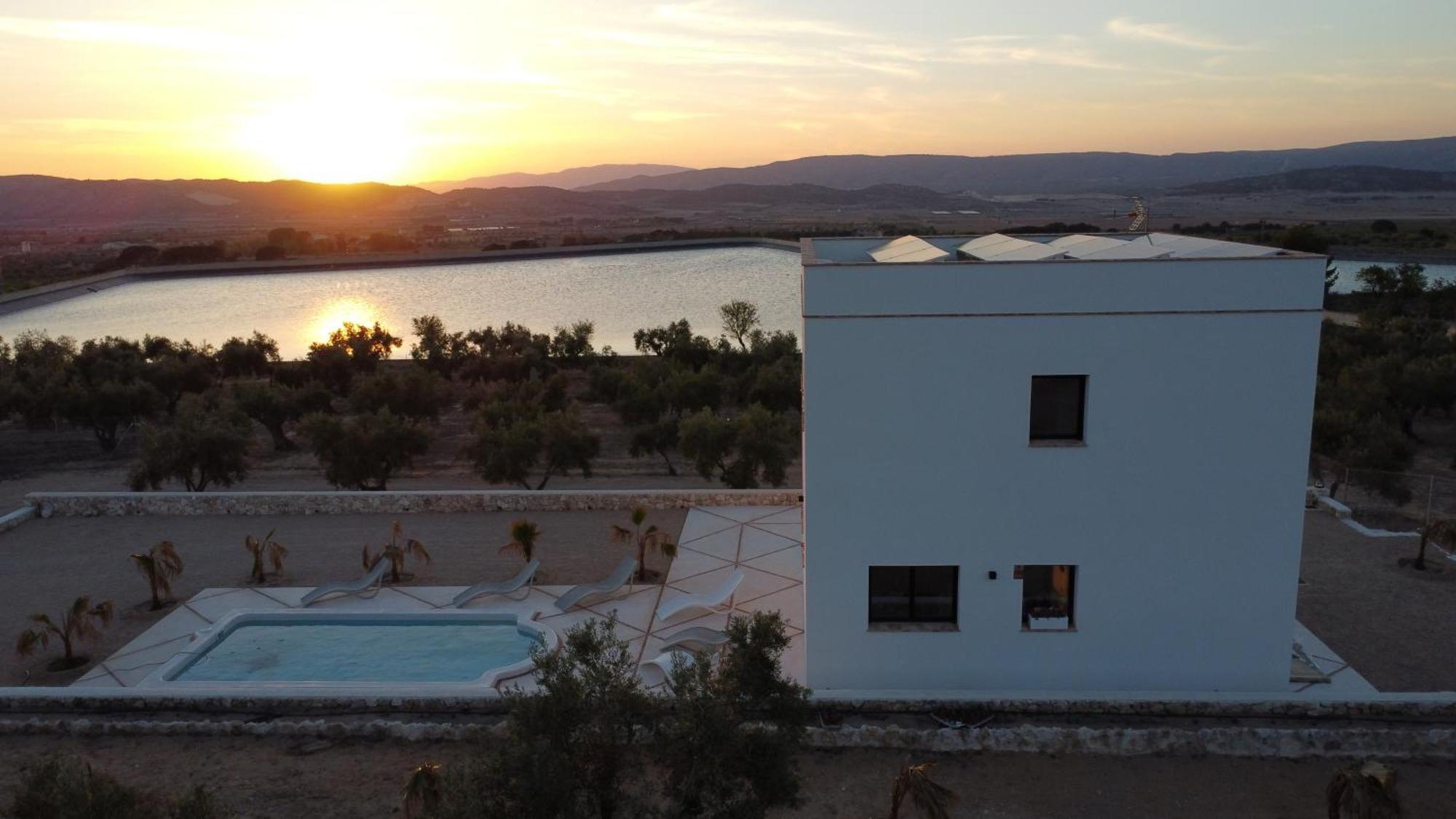 Casita Del Embalse Con Encanto Biar Exteriör bild